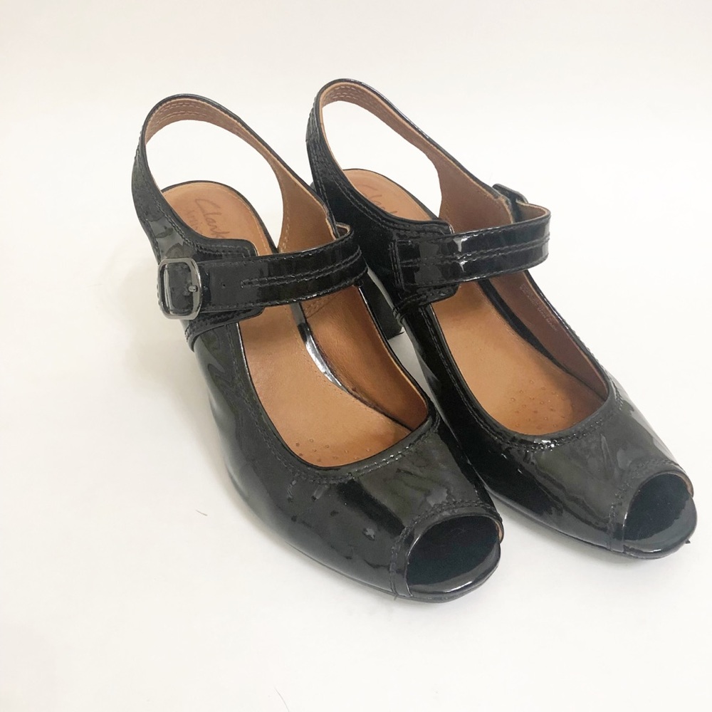 Clarks | patent leather heels